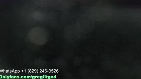 Snapshot of r9dima1998 chatting on 12/26/24, 01:40 Dmitry online show from 12/26/24, 01:40
