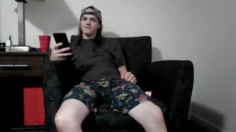 r_monkey583 online show from 11/13/25, 01:15