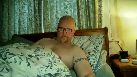 Snapshot of r_o_h_a_n_r_o_o_m chatting on 01/07/26, 01:46 r_o_h_a_n_r_o_o_m online show from 01/07/26, 01:46