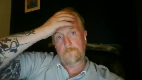 Snapshot of r_o_h_a_n_r_o_o_m chatting on 06/24/26, 10:42 r_o_h_a_n_r_o_o_m online show from 06/24/26, 10:42