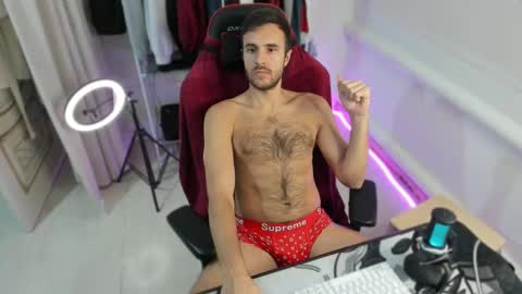 Snapshot of raamos chatting on 09/17/25, 06:53 Nikita online show from 09/17/25, 06:53