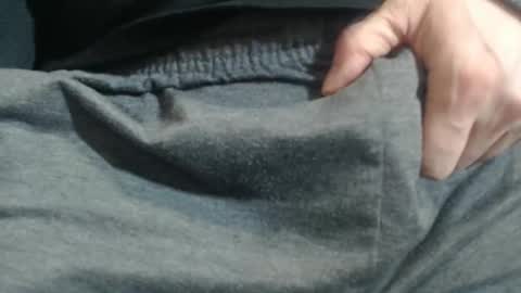 Snapshot of raccon68 chatting on 01/19/25, 10:06 Raccoon68 online show from 01/19/25, 10:06