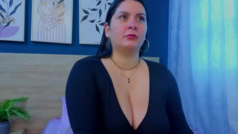 Snapshot of rachel_carlton chatting on 05/11/26, 11:49 Rachel online show from 05/11/26, 11:49
