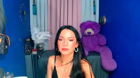 Snapshot of rachel_cummer chatting on 01/25/25, 09:36 Rachel cummer online show from 01/25/25, 09:36