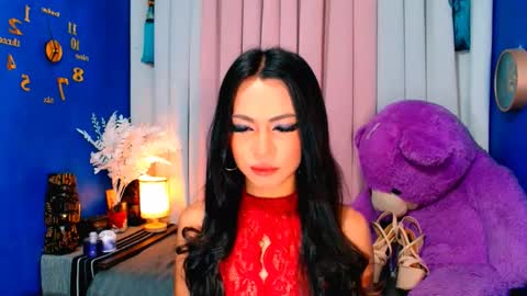 Snapshot of rachel_cummer chatting on 02/05/25, 09:04 Rachel cummer online show from 02/05/25, 09:04