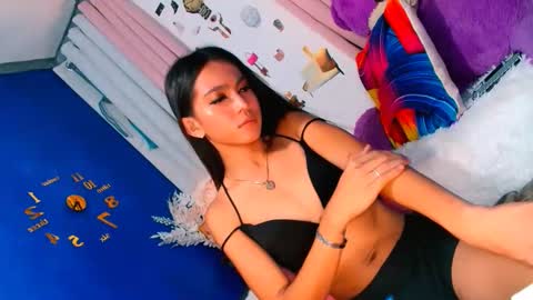 Snapshot of rachel_cummer chatting on 03/01/25, 07:26 Rachel cummer online show from 03/01/25, 07:26