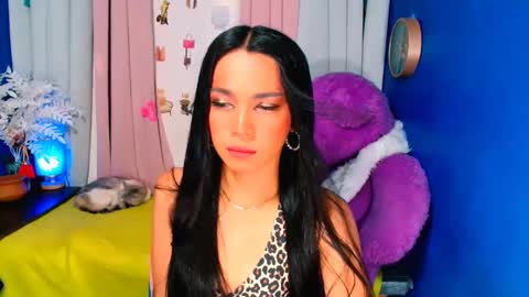 Snapshot of rachel_cummer chatting on 03/12/25, 09:12 Rachel cummer online show from 03/12/25, 09:12