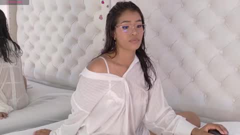 rachel_jamesx online show from 05/10/26, 04:50
