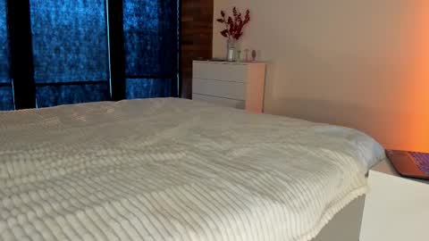 Snapshot of rachel_rey chatting on 02/09/26, 09:02 Sherryl online show from 02/09/26, 09:02