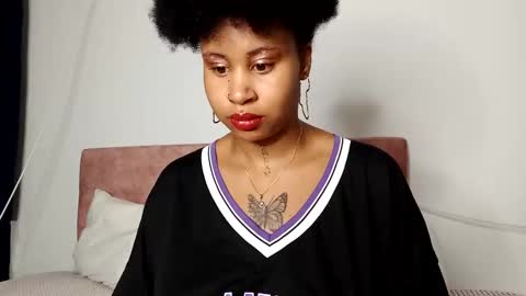 RachelAnn online show from 02/11/25, 02:35