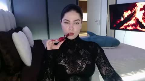 Snapshot of rachelcamp chatting on 06/15/26, 09:28 Call me Miss. online show from 06/15/26, 09:28