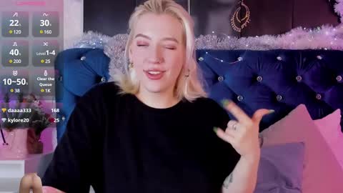 Snapshot of rachelcart chatting on 12/23/24, 07:06 RachelCart online show from 12/23/24, 07:06