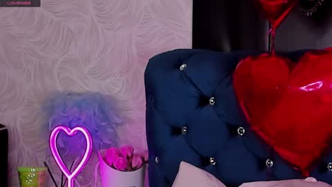 Snapshot of rachelcart chatting on 02/07/25, 03:45 RachelCart online show from 02/07/25, 03:45