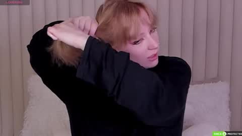 Snapshot of rachelcart chatting on 10/06/25, 03:04 RachelCart online show from 10/06/25, 03:04