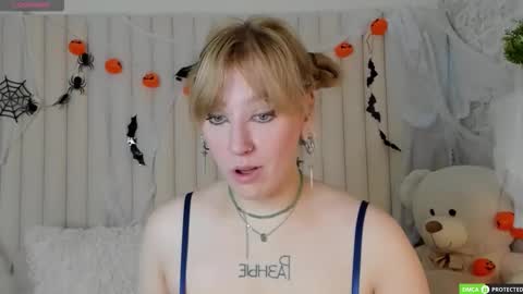 Snapshot of rachelcart chatting on 10/20/25, 03:07 RachelCart online show from 10/20/25, 03:07