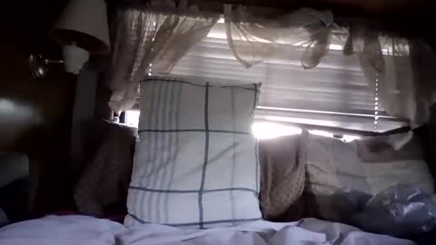 Snapshot of rachelhotwife chatting on 10/01/25, 10:27 Rachel Hotwife online show from 10/01/25, 10:27