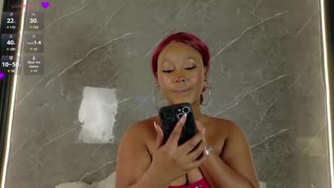 Snapshot of rachell_ebony chatting on 05/25/26, 01:06 Rachel Ebony online show from 05/25/26, 01:06