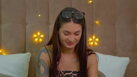 RachellSimpson online show from 01/13/25, 06:38