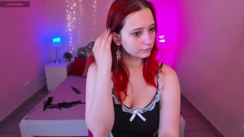 Snapshot of rachelpirce chatting on 02/03/25, 02:03 Rachel online show from 02/03/25, 02:03