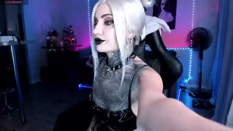  Miko Pleasee help me get 100 likes online show from 07/05/26, 08:10