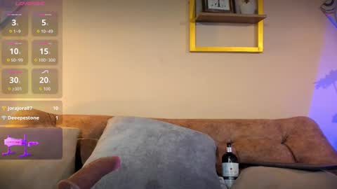 RACHEL online show from 09/10/25, 03:45