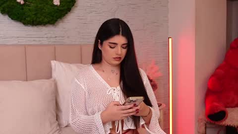 Snapshot of rachelswaan chatting on 12/10/24, 04:34 RachelSwaan online show from 12/10/24, 04:34