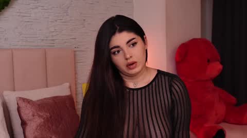 Snapshot of rachelswaan chatting on 01/21/25, 07:04 RachelSwaan online show from 01/21/25, 07:04