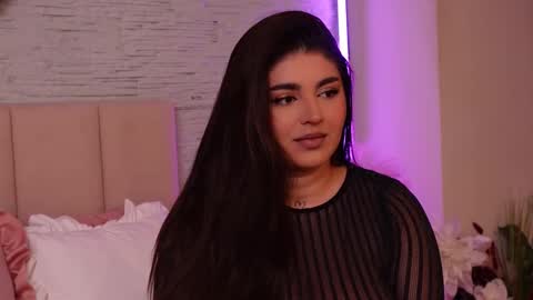 Snapshot of rachelswaan chatting on 10/10/25, 05:17 RachelSwaan online show from 10/10/25, 05:17