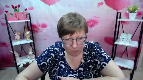 Snapshot of radachudna chatting on 05/25/26, 10:54 RadaChudna online show from 05/25/26, 10:54