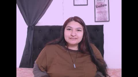 radiantgoddes online show from 11/06/25, 01:45