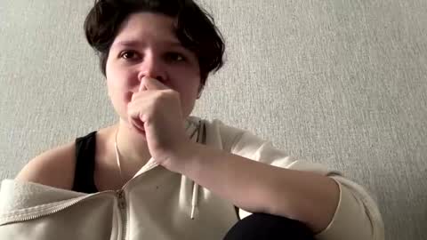 Emmie online show from 05/15/26, 12:50