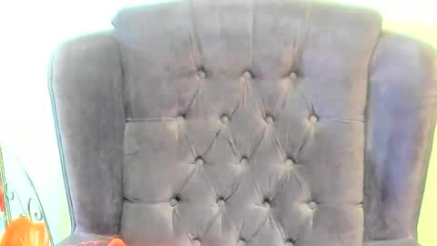Snapshot of raemonnay chatting on 10/12/25, 12:48 raemonnay online show from 10/12/25, 12:48