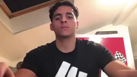 Snapshot of raes69 chatting on 01/18/25, 07:04 raes online show from 01/18/25, 07:04