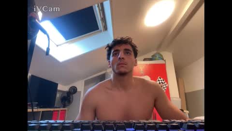 Snapshot of raes69 chatting on 11/07/25, 09:53 raes online show from 11/07/25, 09:53