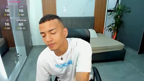 Snapshot of rafa_cruz chatting on 09/17/25, 11:45 rafa_cruz online show from 09/17/25, 11:45