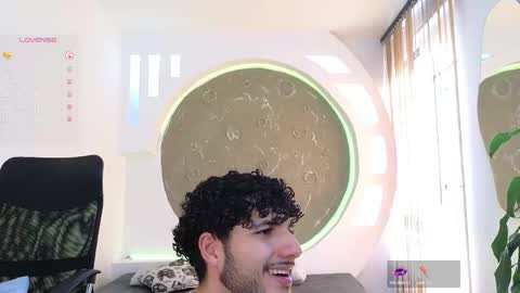 R A F A E L online show from 09/10/25, 08:42