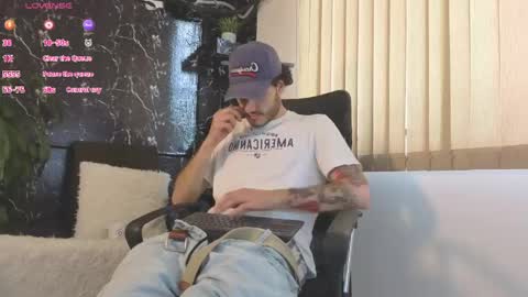 R A F A E L online show from 05/06/26, 08:36