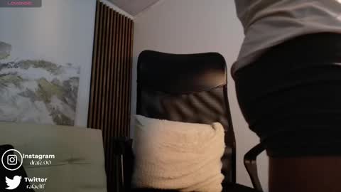 IG online show from 11/14/25, 02:54