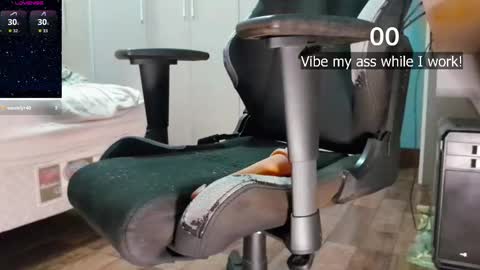 Snapshot of rafaslave chatting on 11/29/25, 03:59 Rafa Slave online show from 11/29/25, 03:59