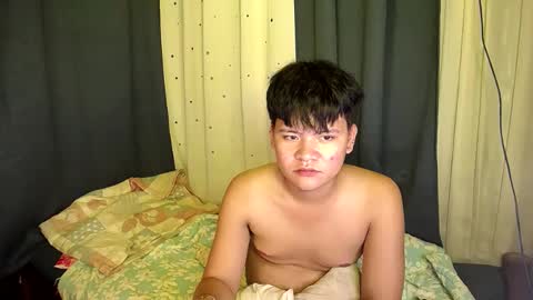 Snapshot of rafy_mae69 chatting on 02/10/25, 03:42 rafy_mae69 online show from 02/10/25, 03:42