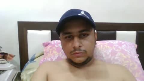 Snapshot of rahuldave007 chatting on 12/08/24, 10:19 Dave online show from 12/08/24, 10:19