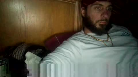 Snapshot of raidersman757 chatting on 12/18/25, 01:44 hitman online show from 12/18/25, 01:44