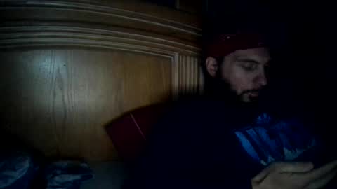 Snapshot of raidersman757 chatting on 12/21/25, 06:42 hitman online show from 12/21/25, 06:42