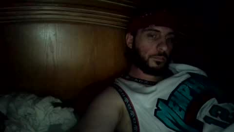 Snapshot of raidersman757 chatting on 02/19/26, 03:52 hitman online show from 02/19/26, 03:52