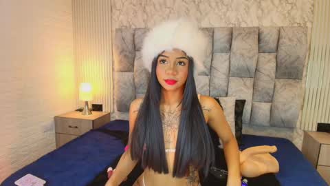 Snapshot of railey_rosse_ chatting on 09/25/25, 09:07 Welcome to my room online show from 09/25/25, 09:07