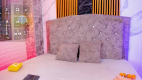  Welcome to my room  online show from 11/10/25, 03:16