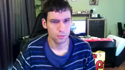 Snapshot of raimondo32 chatting on 01/13/25, 10:03 Raimondo te Paste online show from 01/13/25, 10:03