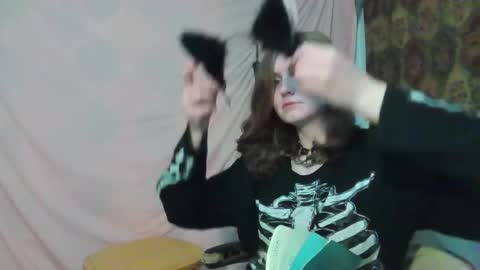 Snapshot of rainbowbitterbb chatting on 11/30/25, 04:16 RainbowBitterBB online show from 11/30/25, 04:16