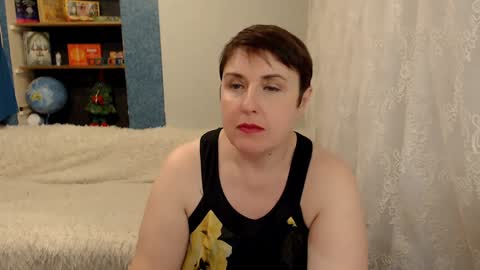 Snapshot of rainbowladyy chatting on 01/13/25, 11:30 rainbowladyy online show from 01/13/25, 11:30