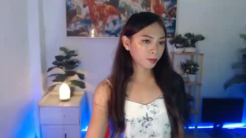 Snapshot of raindoll69 chatting on 03/04/26, 11:55 jessie online show from 03/04/26, 11:55